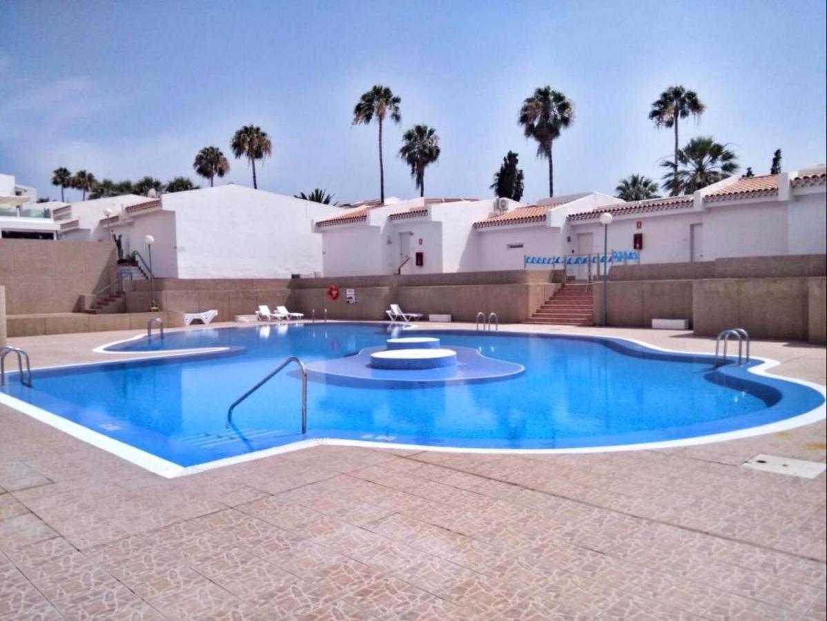אדחה Luxury Renevapartment Island Village מראה חיצוני תמונה