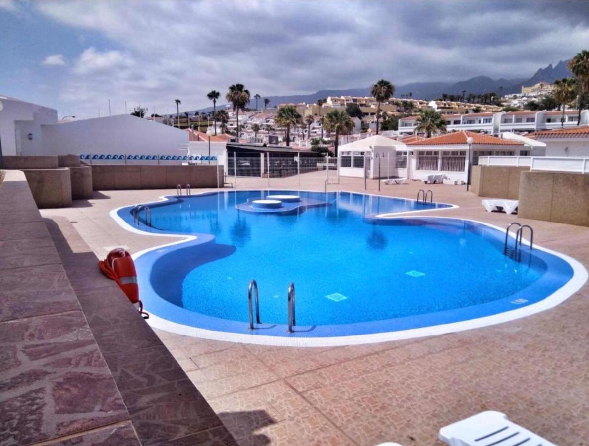 אדחה Luxury Renevapartment Island Village מראה חיצוני תמונה