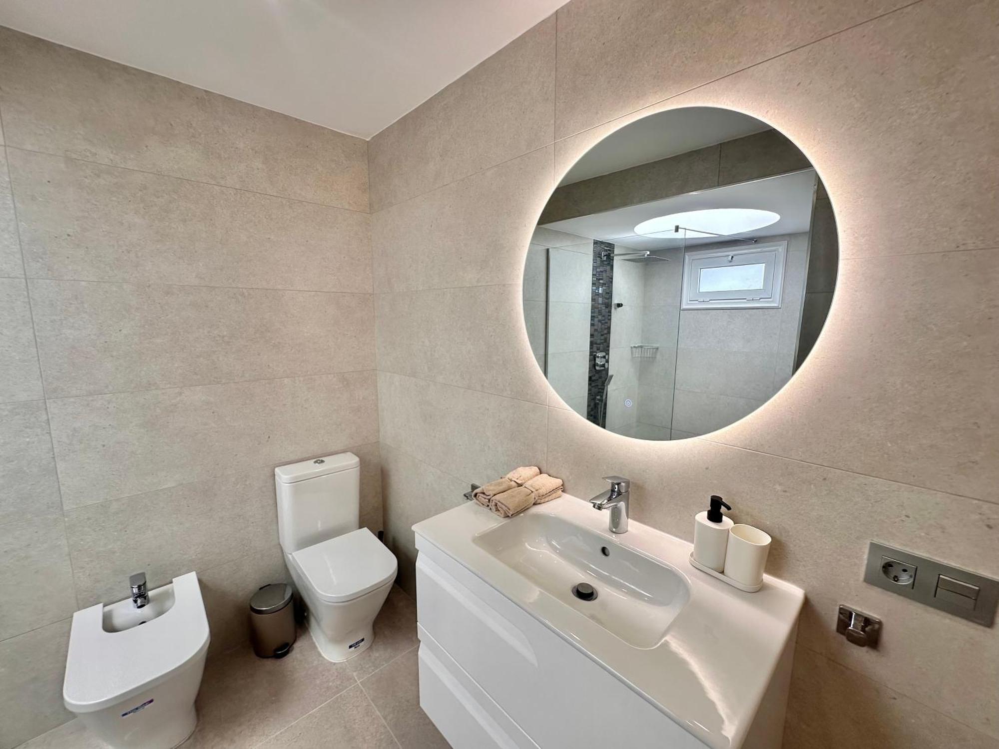אדחה Luxury Renevapartment Island Village מראה חיצוני תמונה
