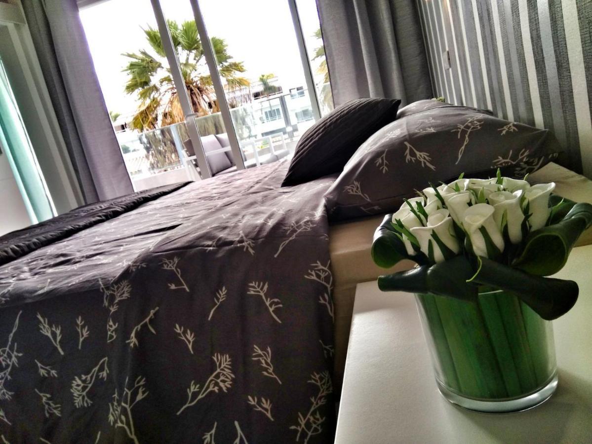 אדחה Luxury Renevapartment Island Village מראה חיצוני תמונה