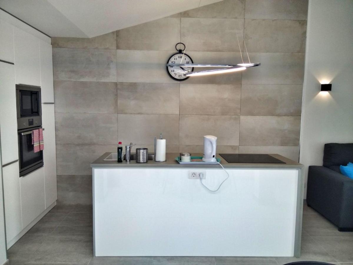 אדחה Luxury Renevapartment Island Village מראה חיצוני תמונה