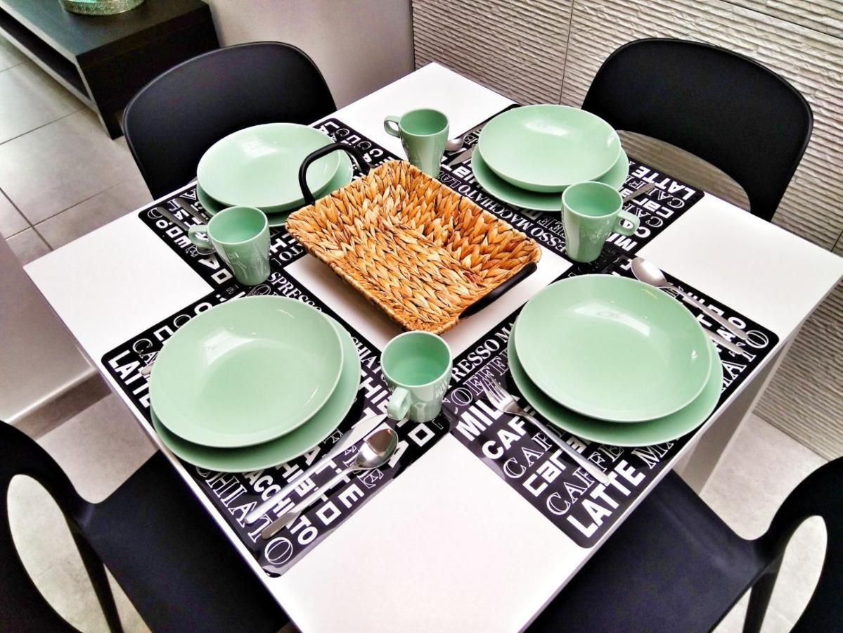 אדחה Luxury Renevapartment Island Village מראה חיצוני תמונה